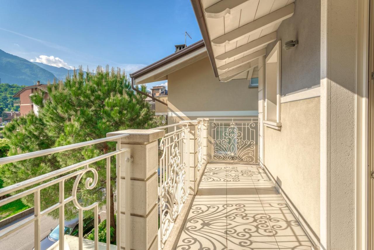 Villa Liberty Boario Terme Buitenkant foto